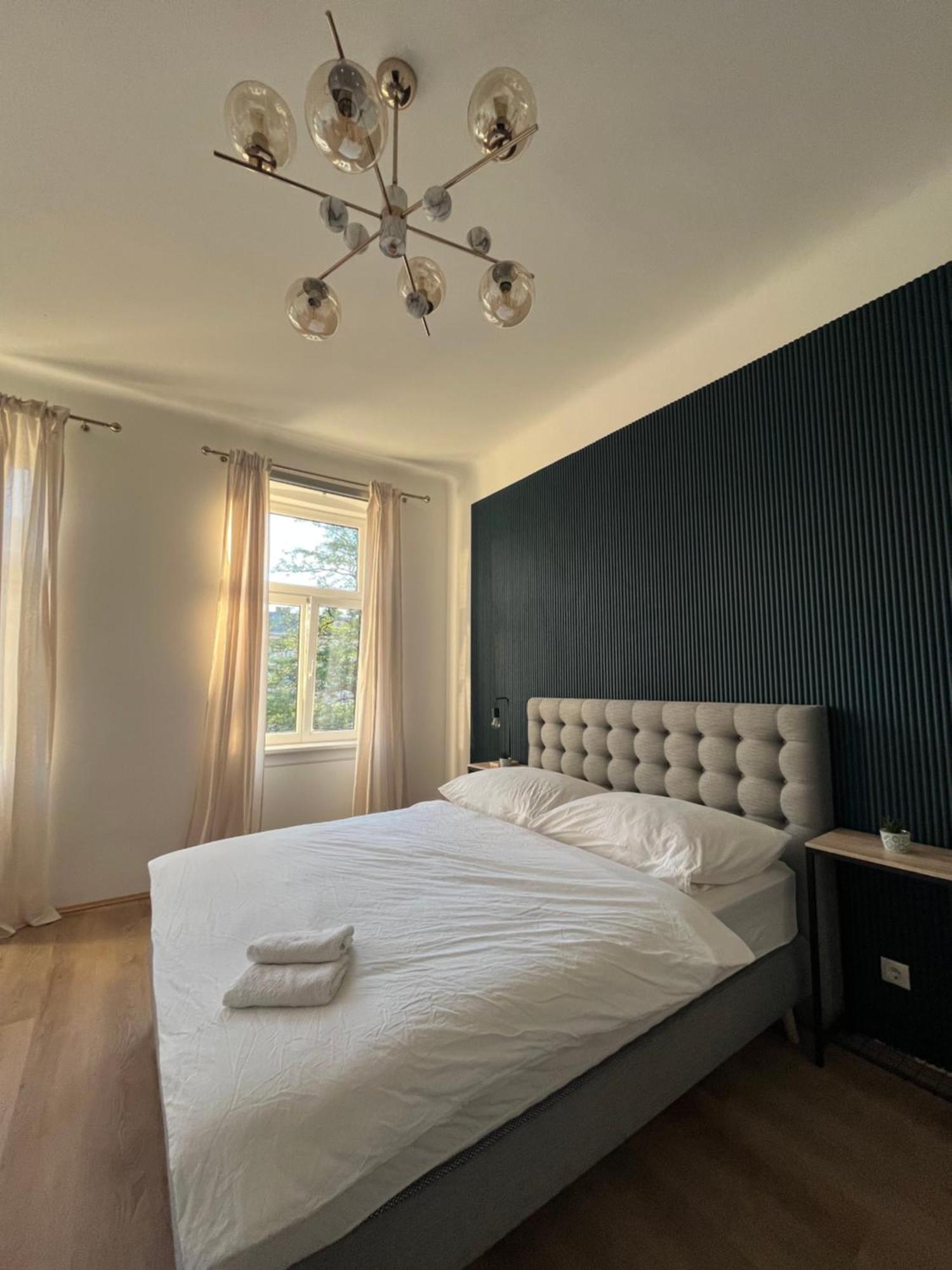 Apartment Schoenbrunn Near Metro Вена Экстерьер фото