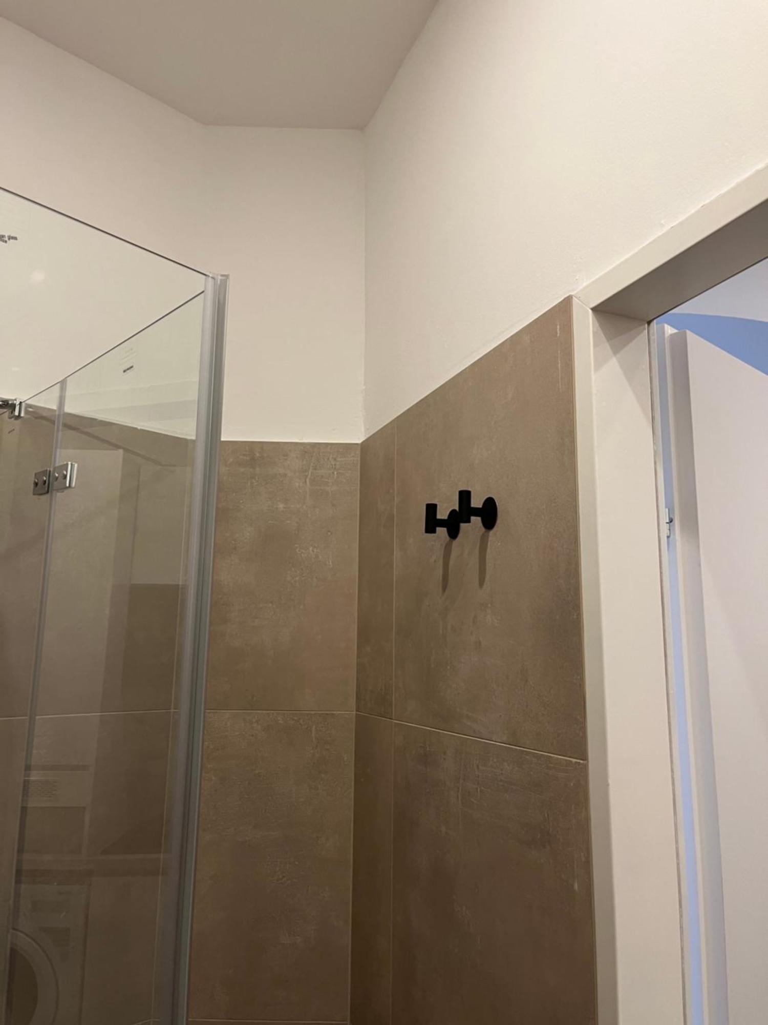 Apartment Schoenbrunn Near Metro Вена Экстерьер фото
