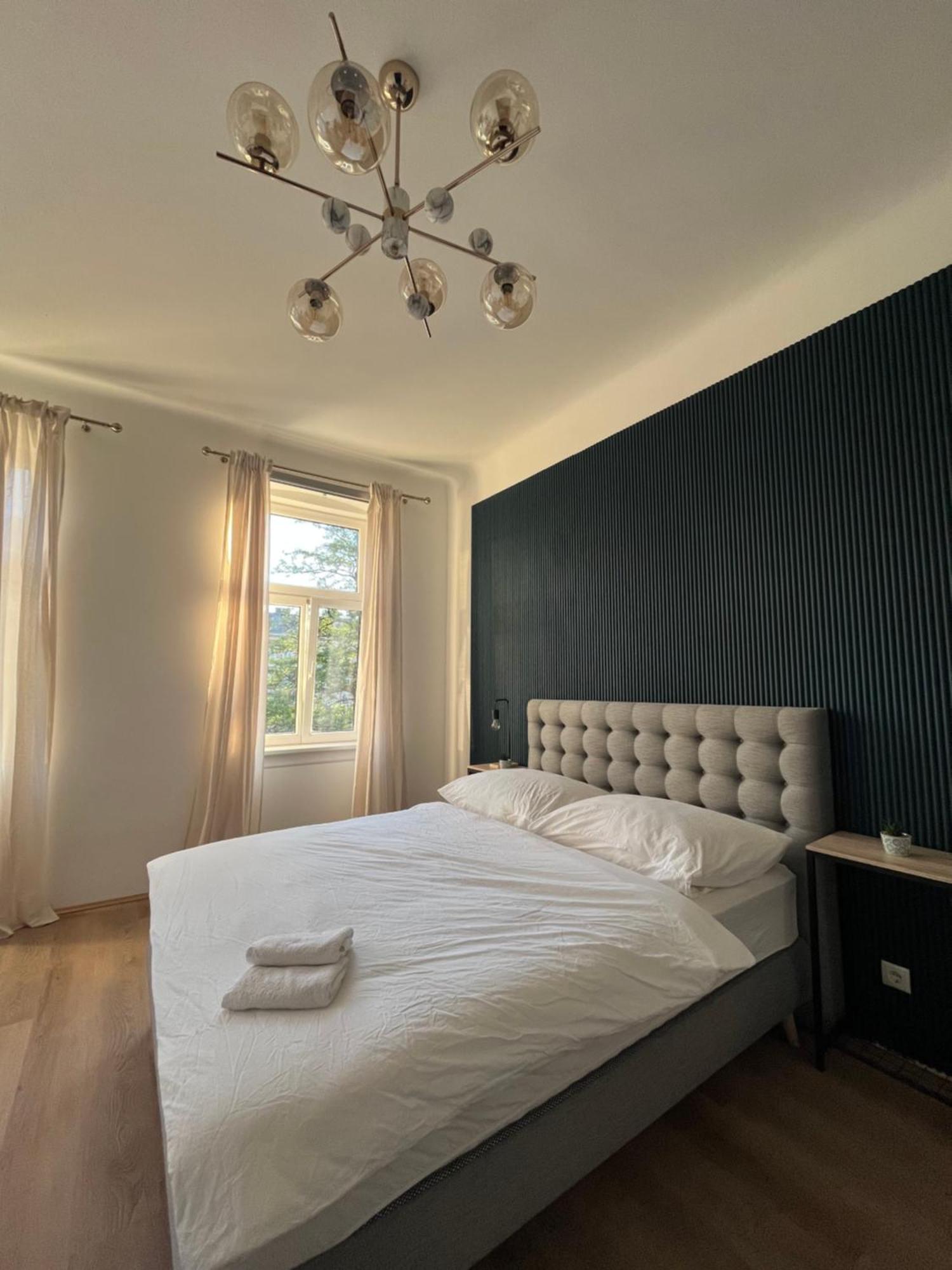 Apartment Schoenbrunn Near Metro Вена Экстерьер фото